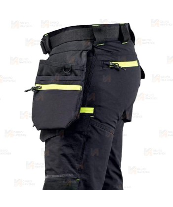 Pantalón Strech entallado con refuerzos y bolsillos desmontables