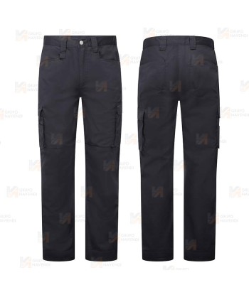 Pantalón multibolsillos con materiales ecológicos