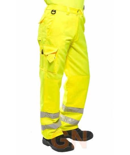 Pantalón monocolor amarillo alta visibilidad. Portwest E046
