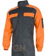 Buzo deportivo combinado detalle pecho
