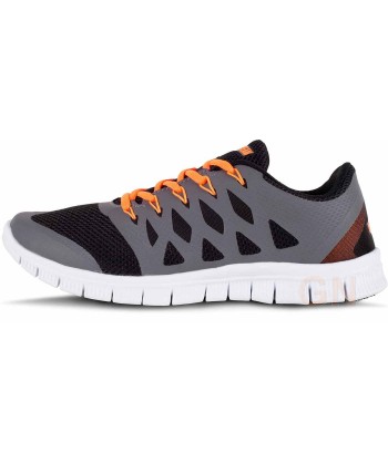 Zapatilla deportiva con cordones y suela eva