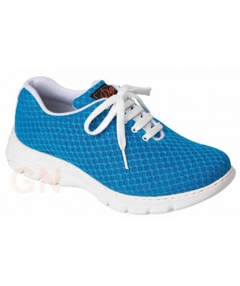 Zapato sanitario antideslizante y transpirable con cordones