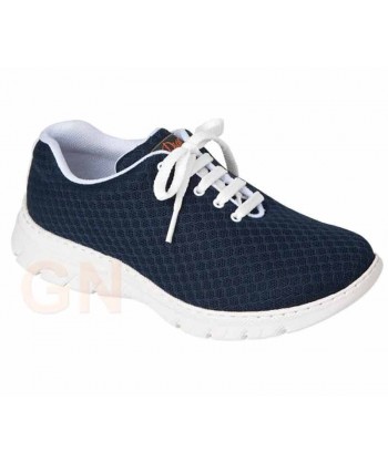 Zapato sanitario antideslizante y transpirable con cordones