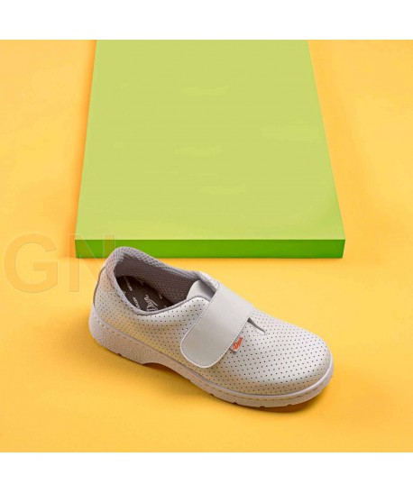 Zapato transpirable y antideslizante con cierre velcro