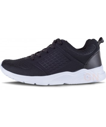 Zapatilla deportiva negra, con cordones, transpirable
