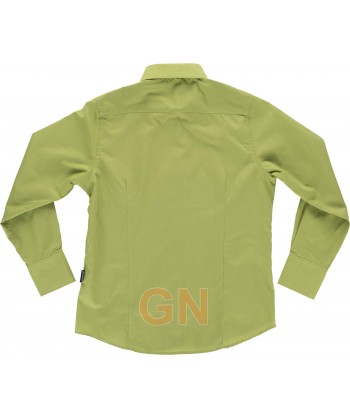 Camisa entallada de mujer con manga larga color verde pistacho