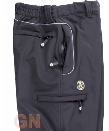 Pantalón softshell multibolsillos