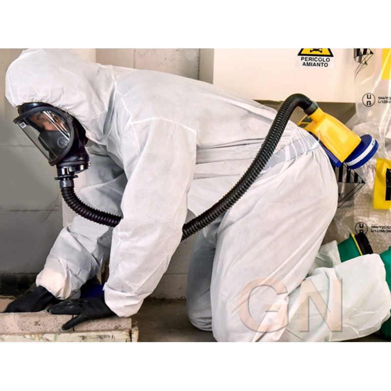 Dispositivo de protección de las vías respiratorias alimentado mediante un electroventilador