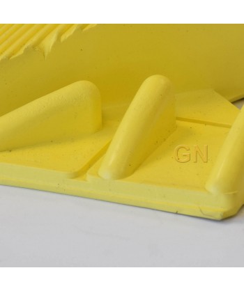 Bordes biselados para alfombras modulares  -Zonas secas-