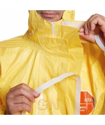 Buzo con protección química tipo 3, 4, 5 y 6 con capucha
