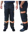 Pantalón táctico con refuerzos y cintas reflectantes bicolor en bajos y tapetas