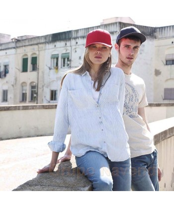 Gorra Flexfit de algodón de medio perfil para adulto color rojo