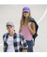 Gorra con sandwich contrastado con cierre de hebilla para adulto