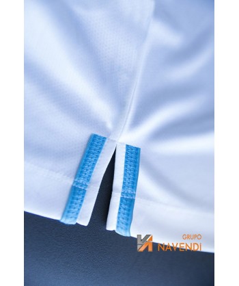 Falda pantalón para actividades deportivas color blanco