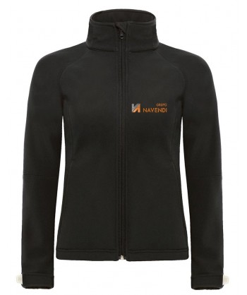 Cazadora softshell de señora con capucha para deportes outdoor color negro