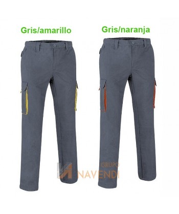 Pantalones multibolsillos de sarga con colores combinados