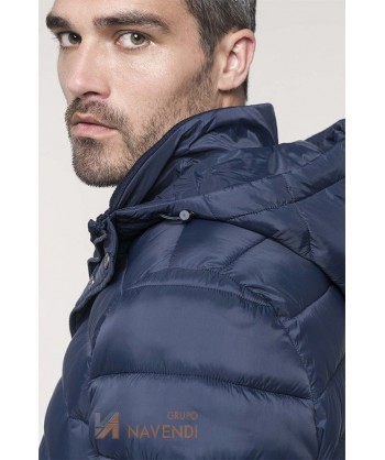 Parka deportiva acolchada con capucha