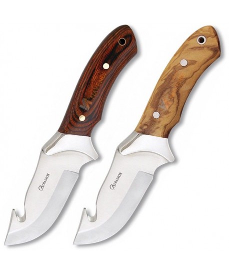 Cuchillo táctico para caza con virola de acero y Skinner con mangos variados