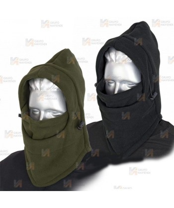 Gorro o verdugo combinado de forro polar color negro. Con ajuste mediante elástico y tanca