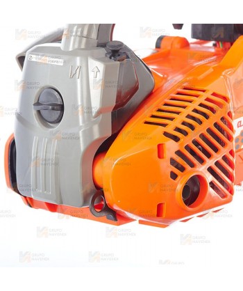 Motosierra anova MG2650 de 10" de espada y motor de 25,4 cc con 1,2 CV - 0,9 kW