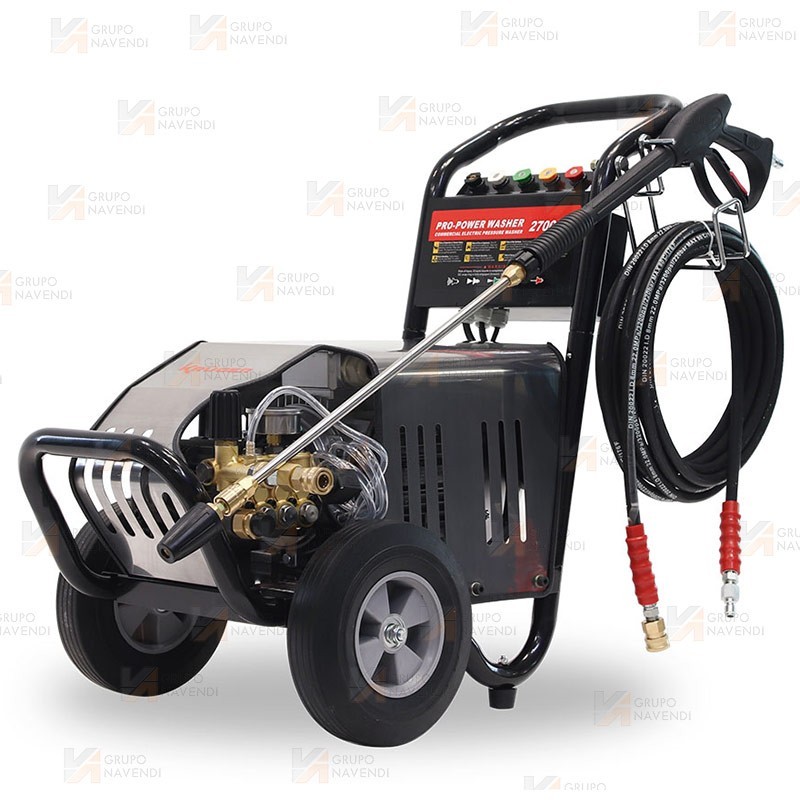 Hidrolimpiadora trifásica de agua fría a 186 Bar y 642 l/h 4 kW