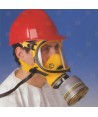 Máscara entera de silicona a presión negativa con racor roscado EN 148-1. Visor panorámico de cristal laminado
