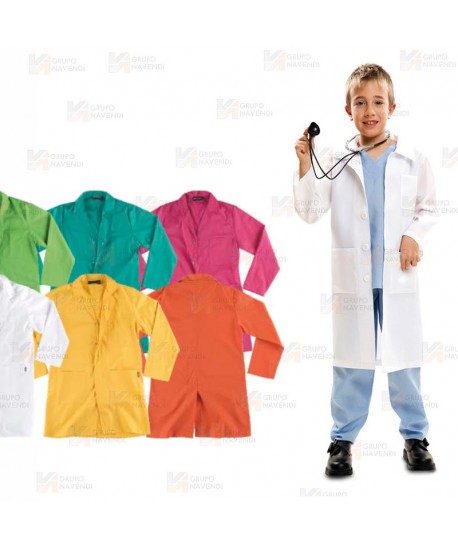 Bata infantil con múltiples colores