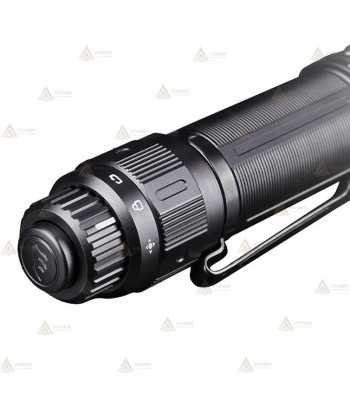 Linterna PD36 TAC recargable con micro USB (1600 lúmenes)