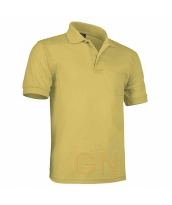 Polo de algodón con bolsillo y manga corta color beige arena