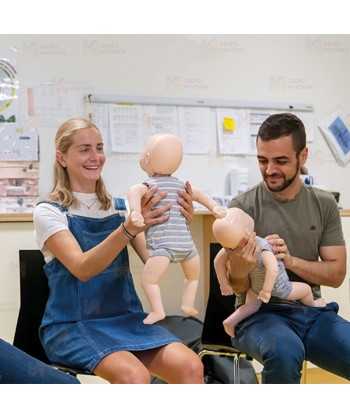 Maniquíes QCPR de Laerdal Little Family