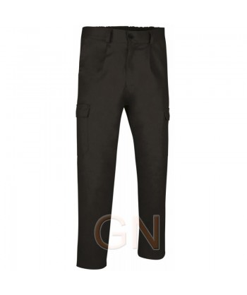 Pantalón forrado negro contra el frío