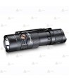 Linterna táctica recargable Fénix PD25R de 800 lúmenes