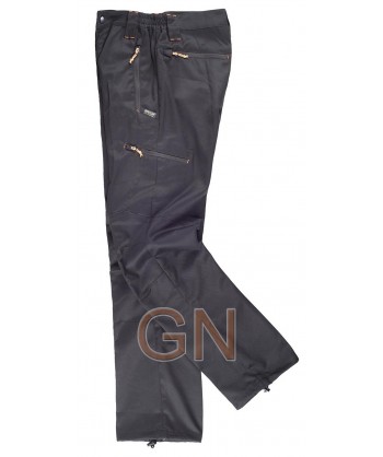 Pantalón sport multibolsillos de viscosa con refuerzos