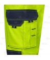 Pantalón alta visibilidad con refuerzos, multibolsillos, elástico stretch y con cintas segmentadas