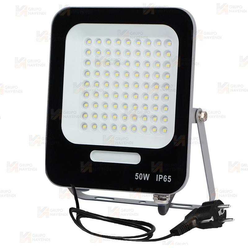 Foco LED de 50W  (4.500 lúmenes)