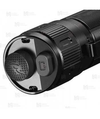 Linterna táctica Fenix TK20R V2.0 (3.000 lúmenes)