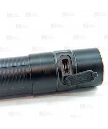Linterna Fénix E35R recargable por micro USB-Tipo C (3100 Lúmenes)