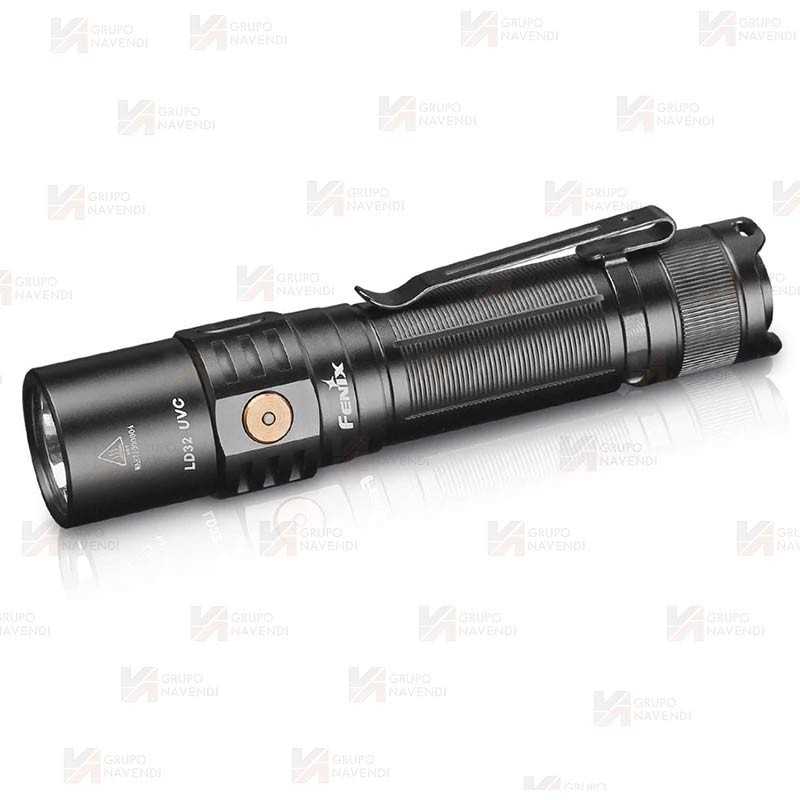 Linterna Fénix LD32 UVC con rayos ultravioleta para desinfección (1200 Lúmenes)