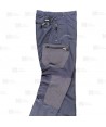 Pantalón Ripstop sport multibolsillos desmontable y transpirable color gris oscuro y negro