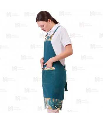 Delantal con peto en tejido canvas anti manchas de 68 x 88 cm