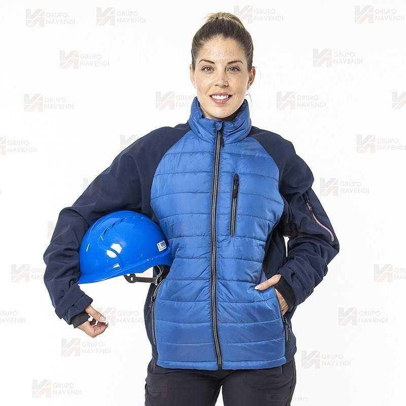 Chaqueta bicolor softshell acolchada tipo plumas color azul y azul marino