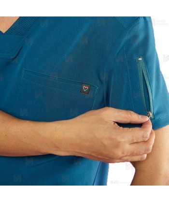 Casaca sanitaria antibacteriana color azul caribe con espalda transpirable y bolsillo