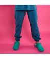 Pantalón sanitario color color Azul caribe, antibacteriano con tejido elástico para hombre
