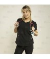 Casaca sanitaria color negro, antibacteriana con espalda transpirable para mujer