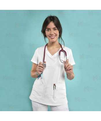 Casaca sanitaria de color blanco, antibacteriana de manga corta con bolsillos para mujer