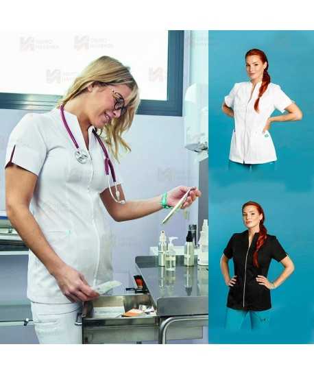 Casaca color blanco con cremallera para mujer con tejido técnico 100% microfibra