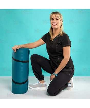 Pantalón Jogger color negro sanitario antibacteriano con tejido elástico para mujer