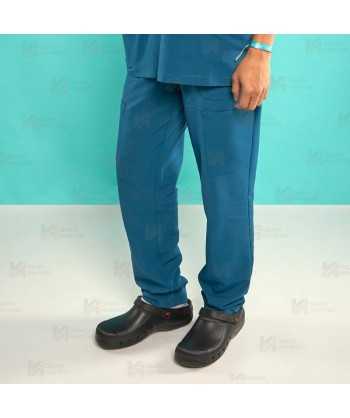 Pantalón sanitario color azul caribe, antibacteriano con tejido elástico para hombre