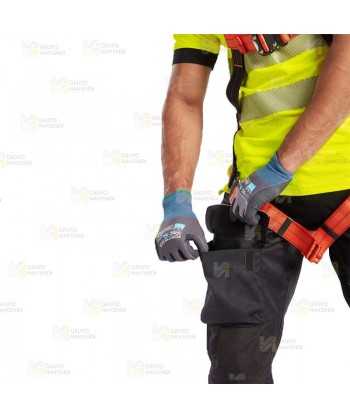 Pantalón con refuerzos, elástico especial para uso con arnés color negro