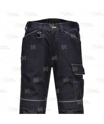 Pantalón con forro para frio extremo y con refuerzos, color negro